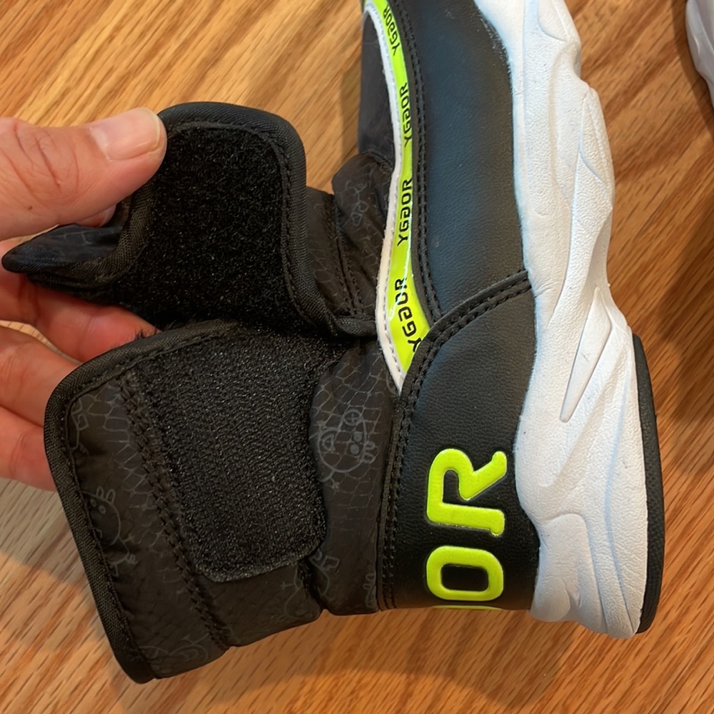 7-8T Lined snow boots - Picture 5 of 6